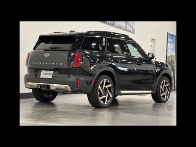 2027 MINI COUNTRYMAN ICONIC