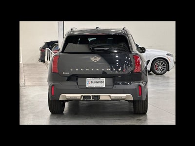 2027 MINI COUNTRYMAN ICONIC