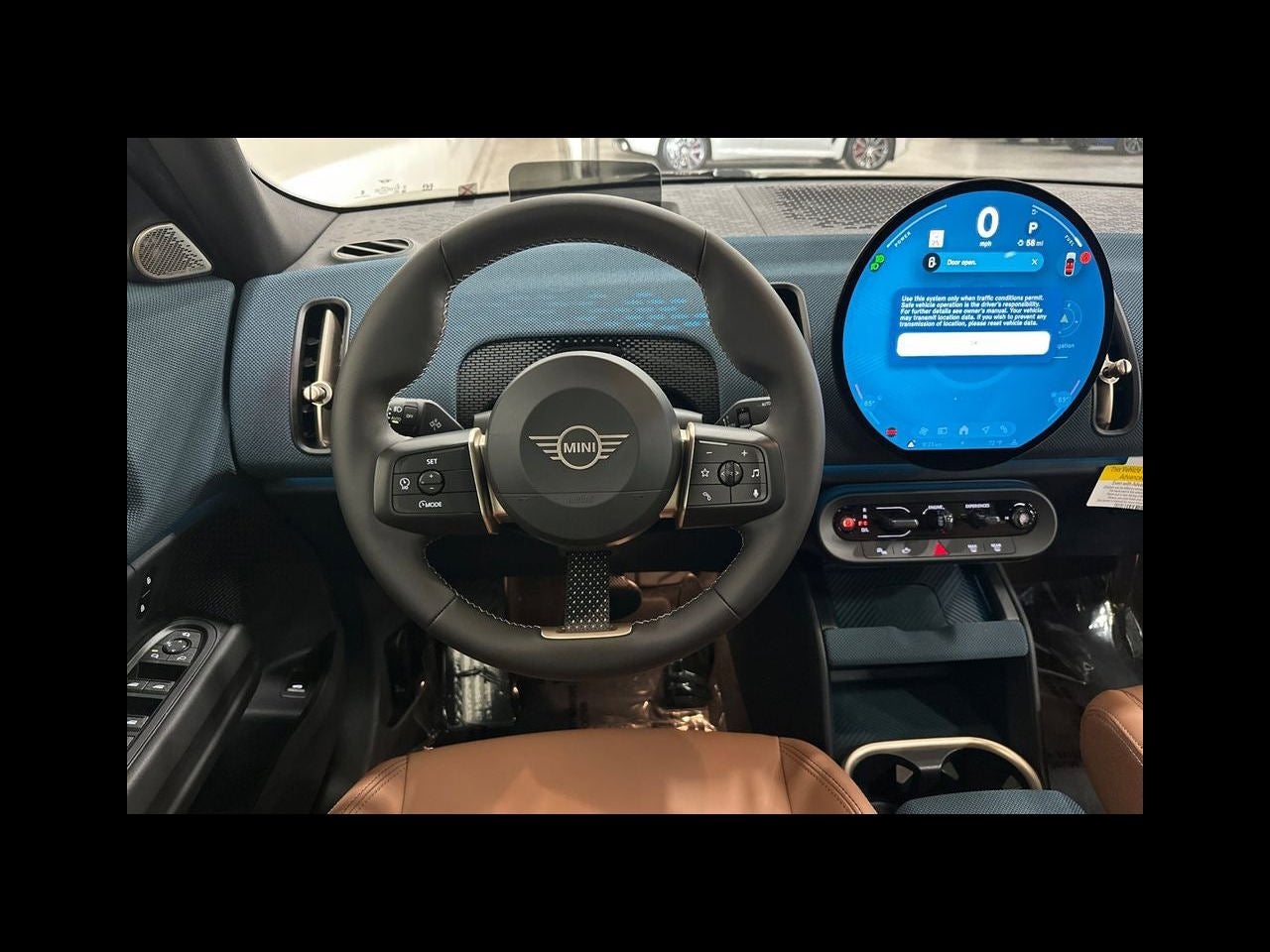 2027 MINI COUNTRYMAN ICONIC