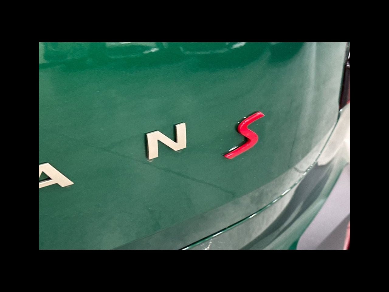 2027 MINI COUNTRYMAN ICONIC
