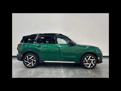 2027 MINI COUNTRYMAN ICONIC