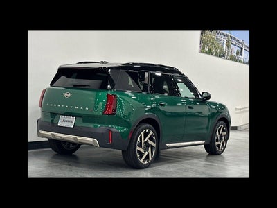 2027 MINI COUNTRYMAN ICONIC