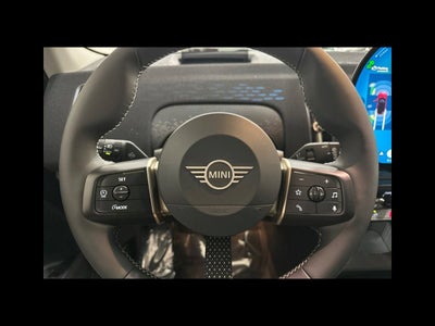 2027 MINI COUNTRYMAN SIGNATURE PLUS
