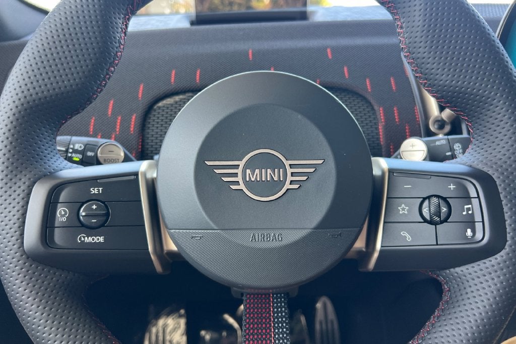 2027 MINI COUNTRYMAN ICONIC