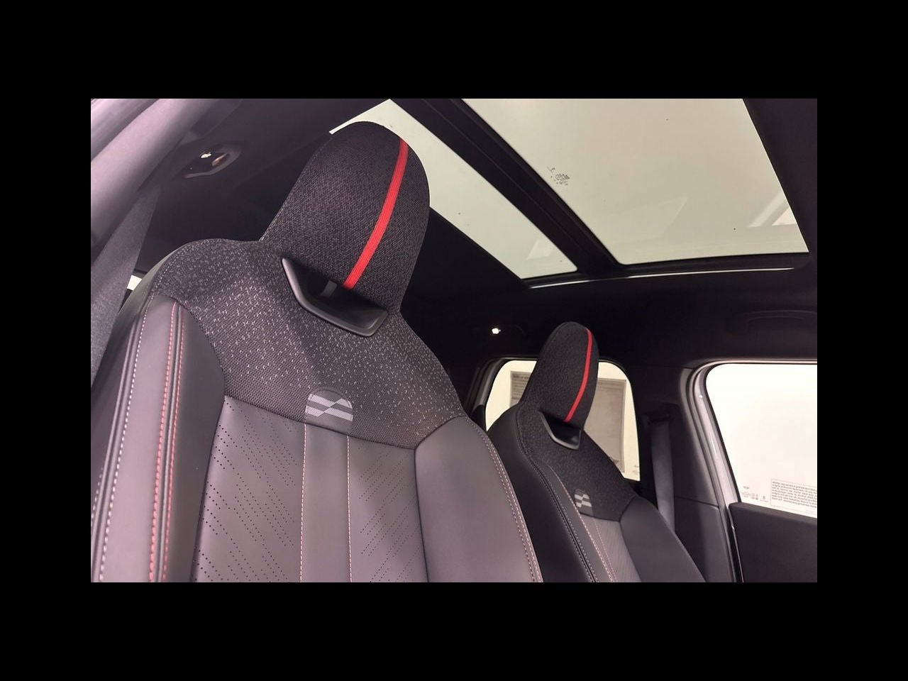 2026 MINI COUNTRYMAN ICONIC