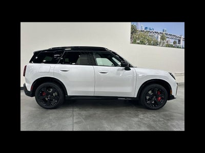 2026 MINI COUNTRYMAN ICONIC