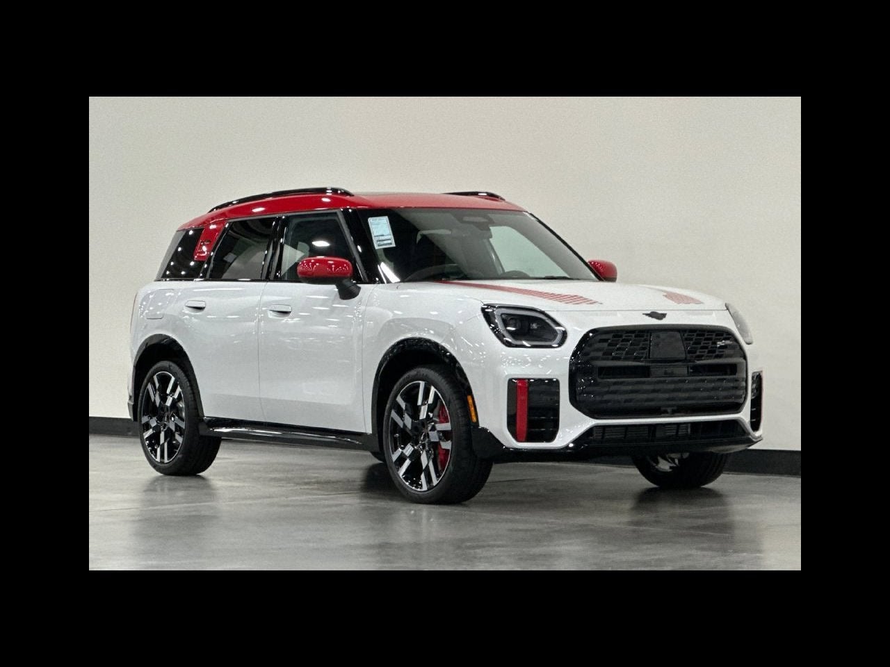 2027 MINI COUNTRYMAN ICONIC