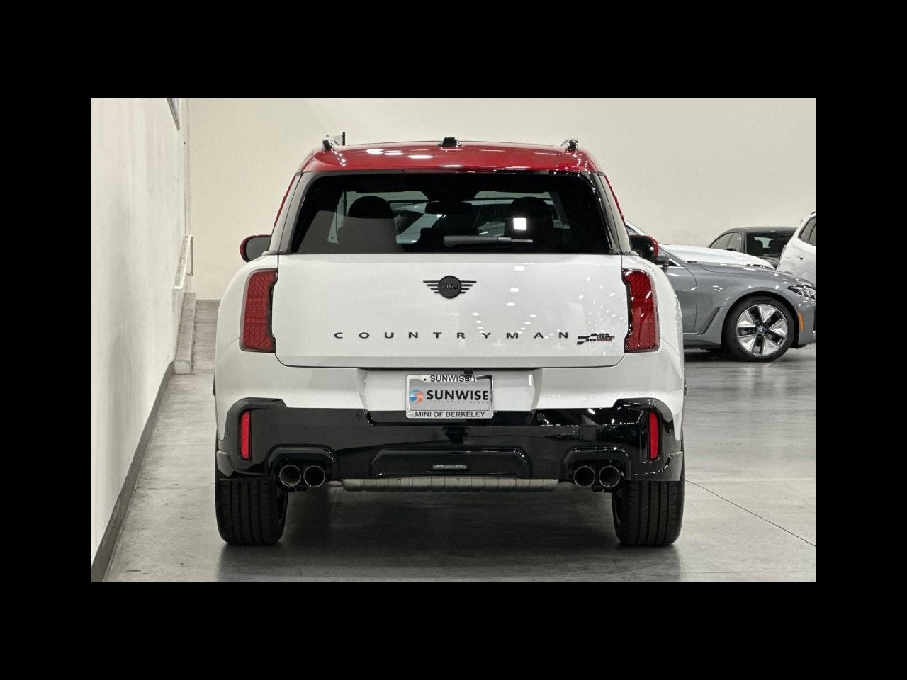 2027 MINI COUNTRYMAN ICONIC
