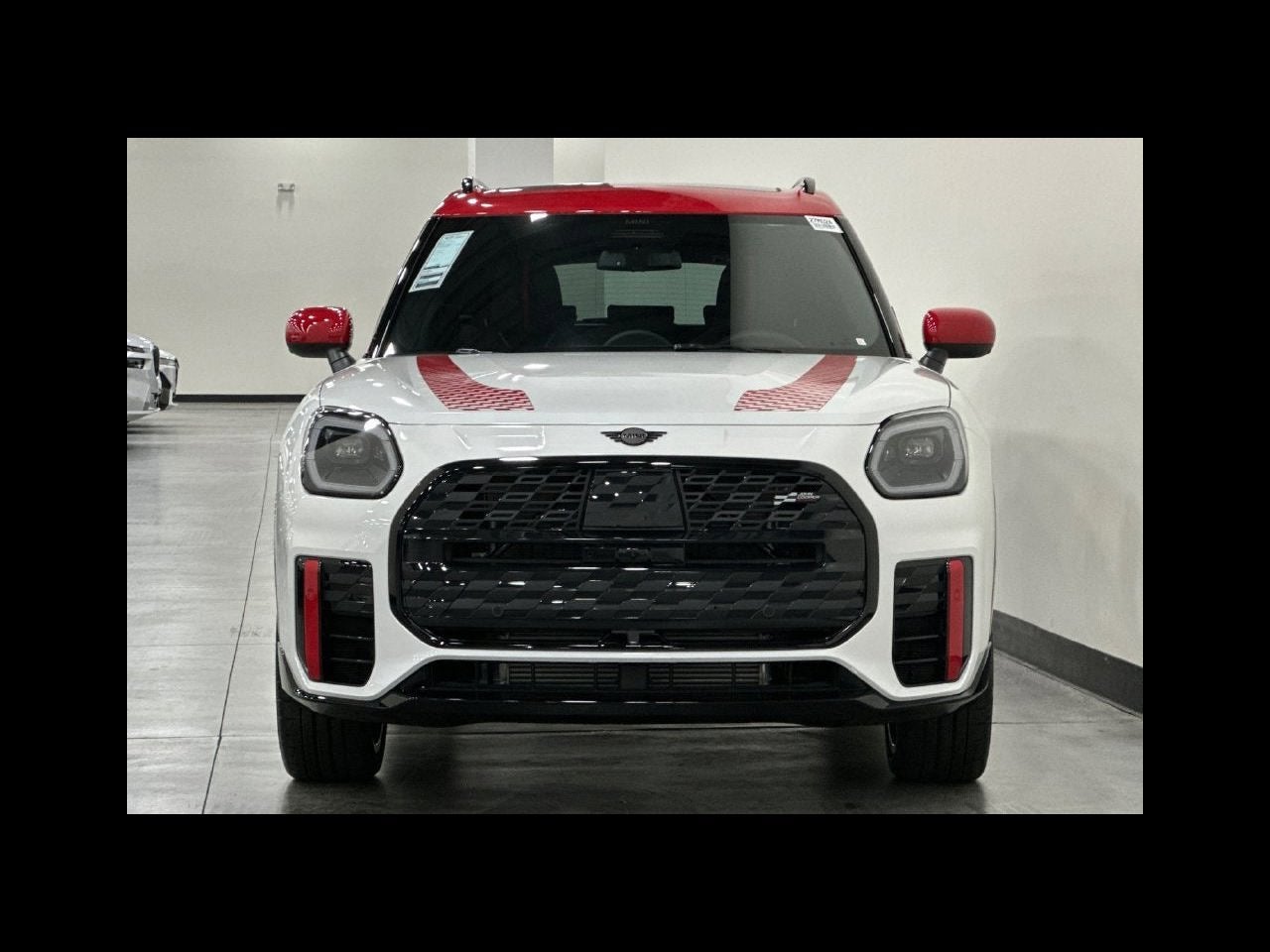 2027 MINI COUNTRYMAN ICONIC