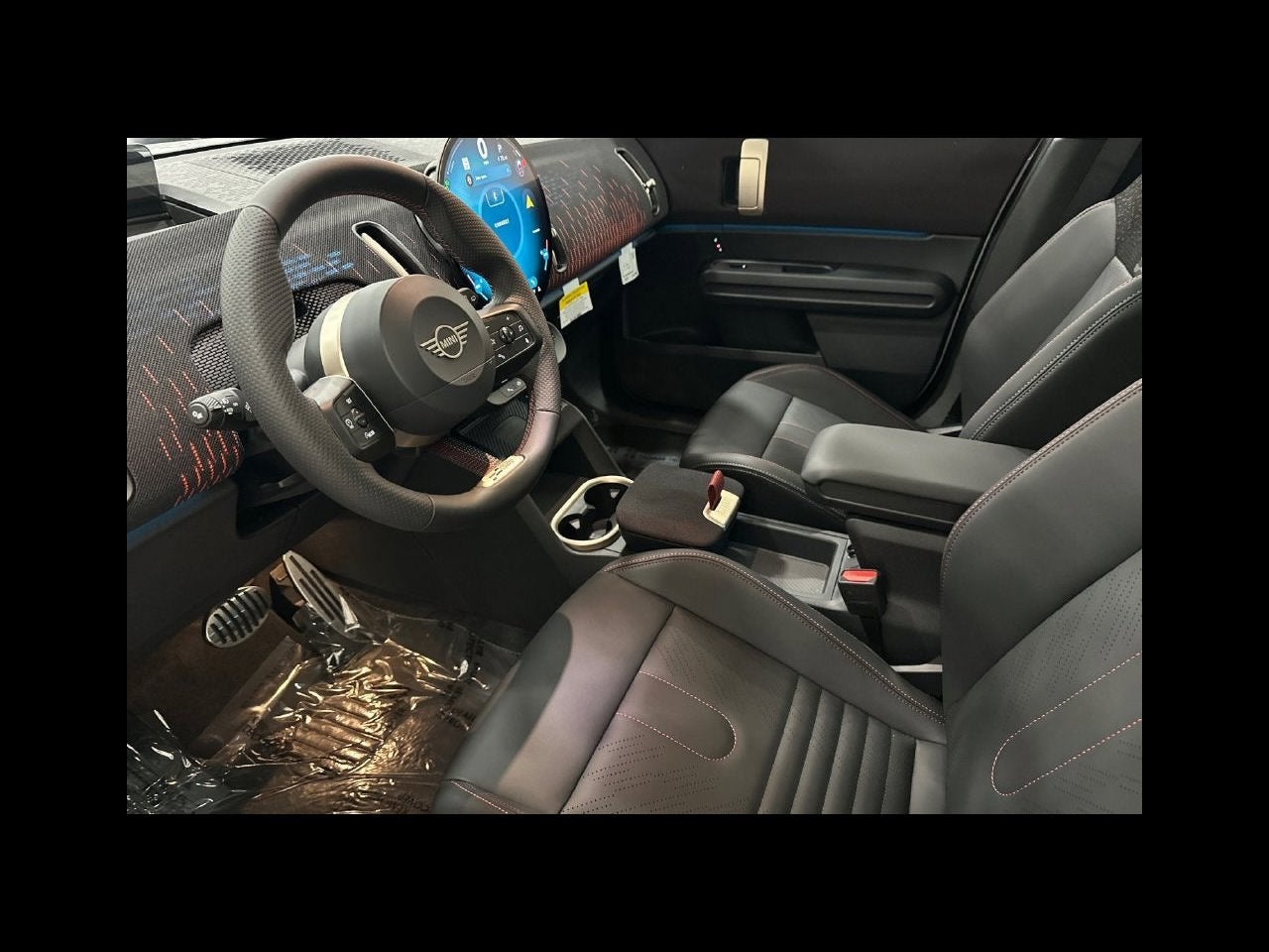 2027 MINI COUNTRYMAN ICONIC