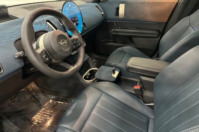 2025 MINI COUNTRYMAN Iconic