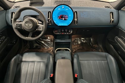 2025 MINI COUNTRYMAN Iconic