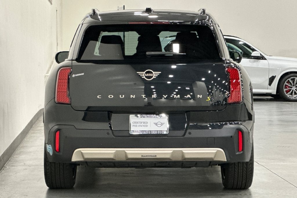 2025 MINI COUNTRYMAN Iconic