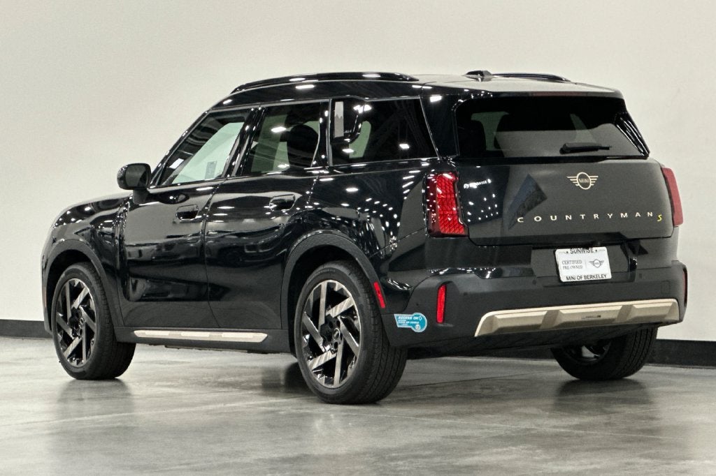 2025 MINI COUNTRYMAN Iconic