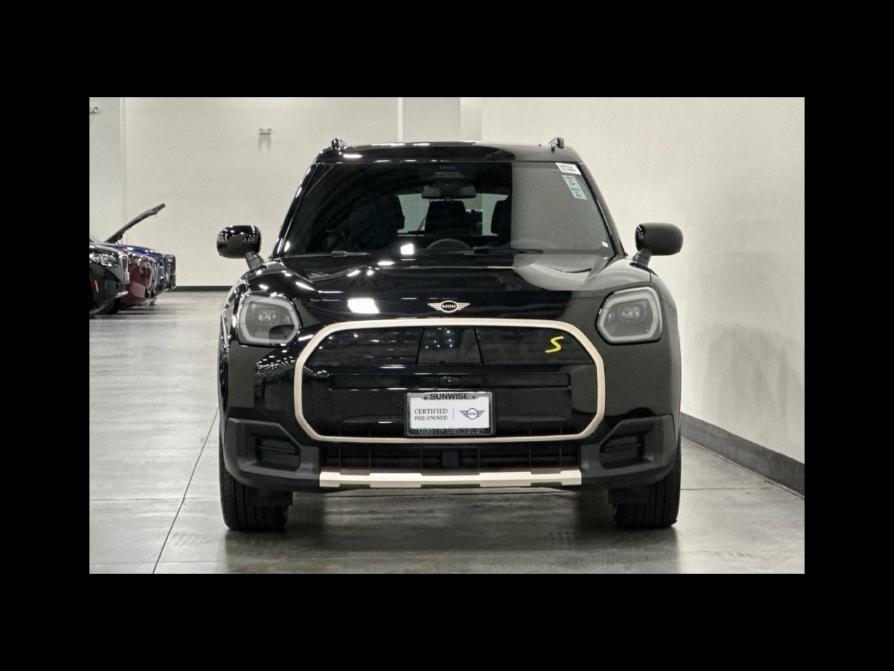 2025 MINI COUNTRYMAN Iconic